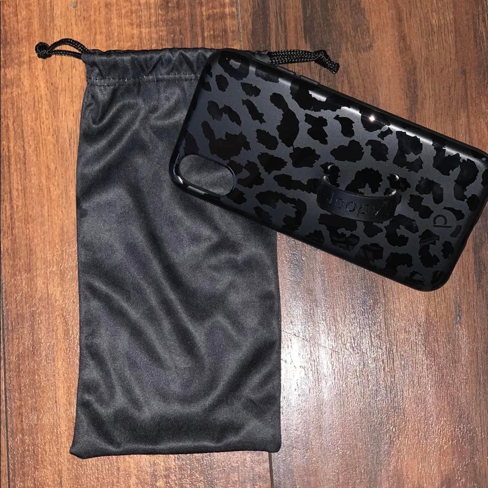 New IPhone X Midnight Leopard Loopy Case with dust bag.